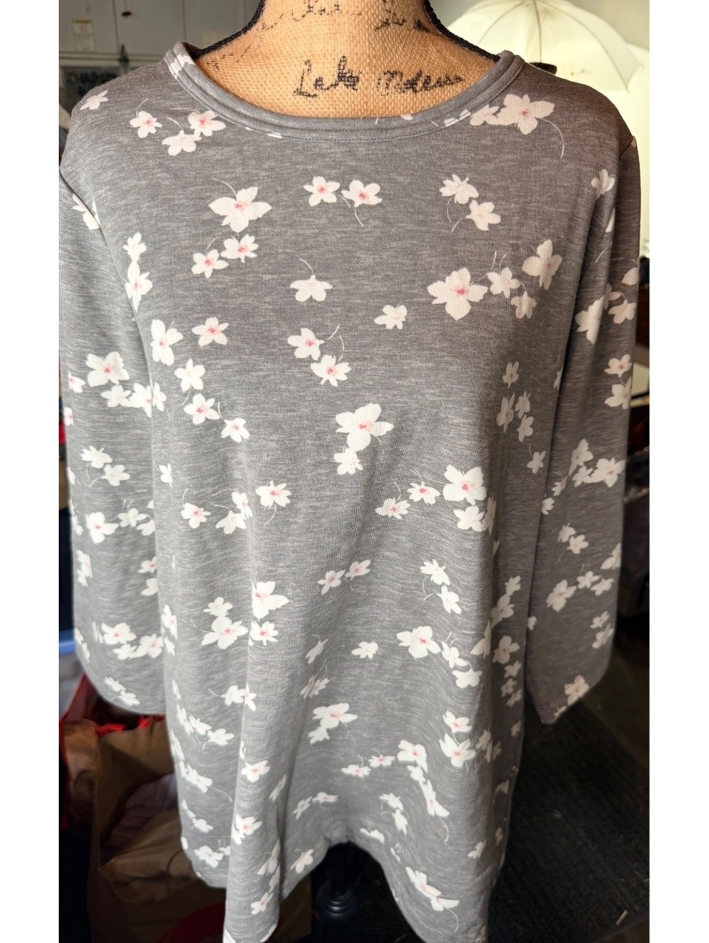 Croft & Barrow Floral Tunic Top Large Gray Fleece Asymmetrical Hem Cozy